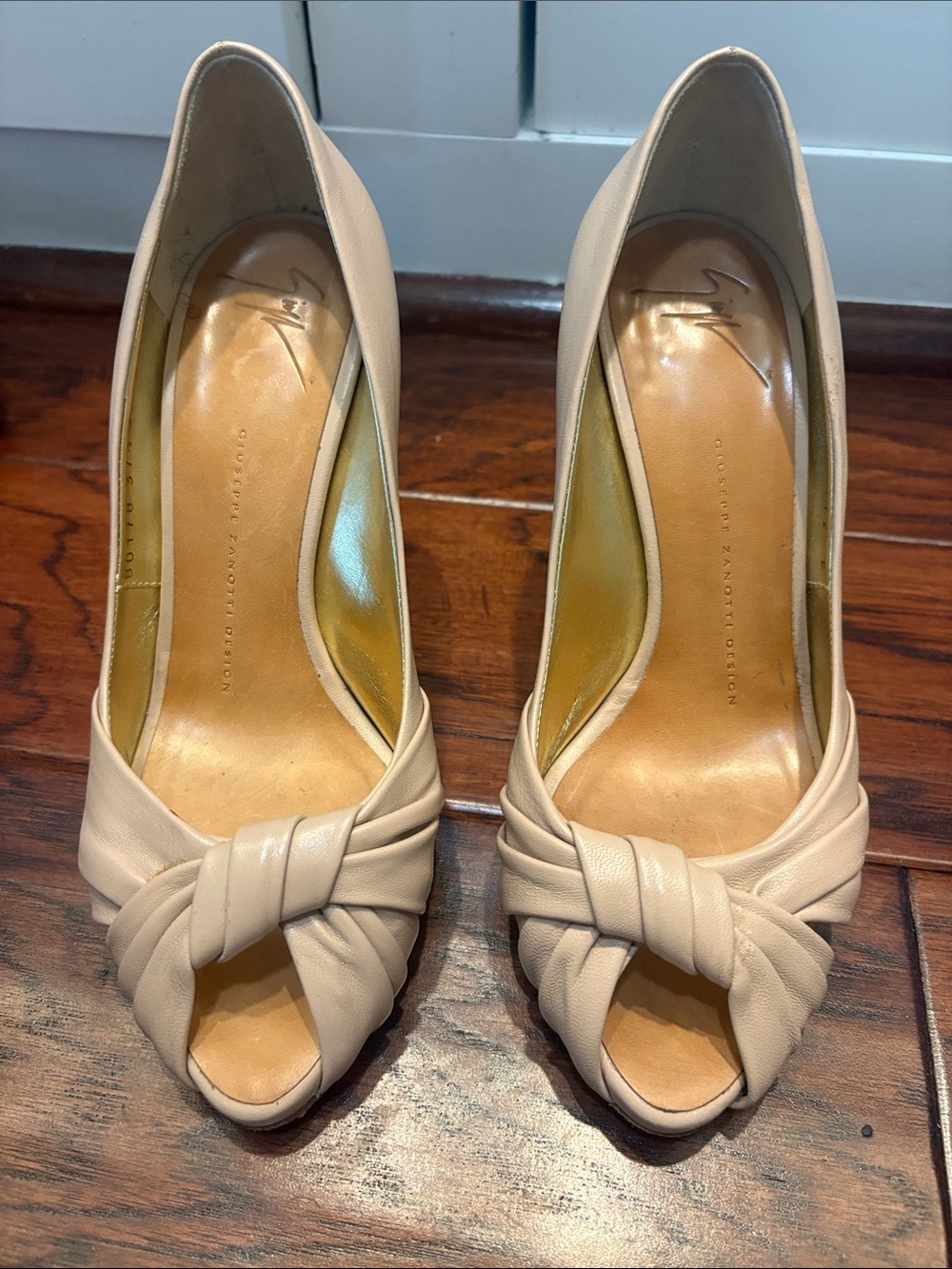 Giuseppe Zanotti Beige Knotted Peep-Toe Pumps
